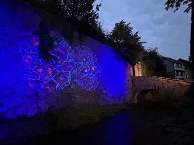 Lichtinstallation auf der Erftmauer